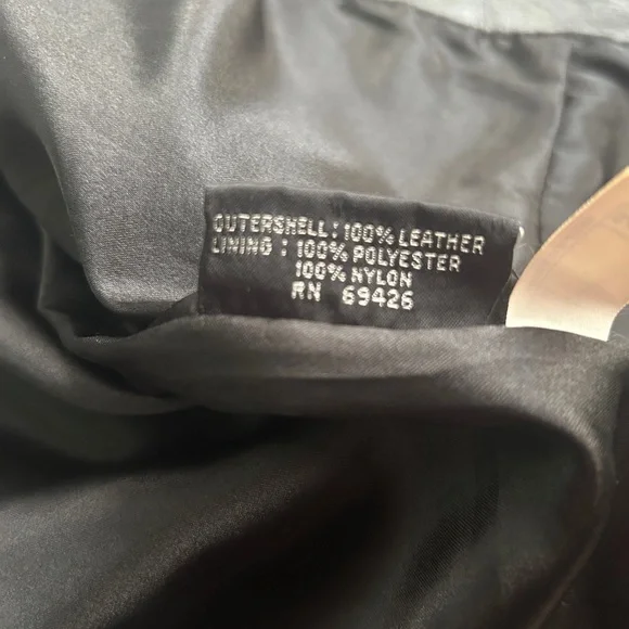 Wilsons Women's Classic Black 100% Genuine Leather Jacket Y2K/90s vintage vibe - Picture 5 of 5